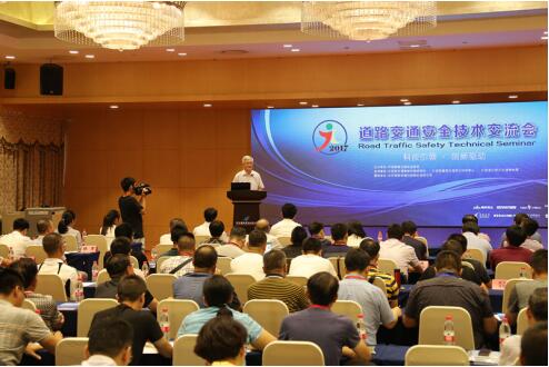 道路交通展,關(guān)注道路安全與應(yīng)急救援 道路交通展,關(guān)注道路安全與應(yīng)急救援